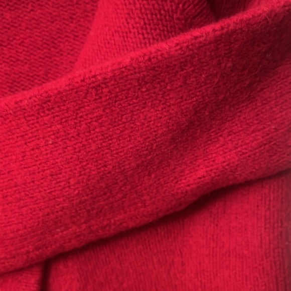 Nine west red sweater one button down. size S Cardigan style romantic - Picture 7 of 9